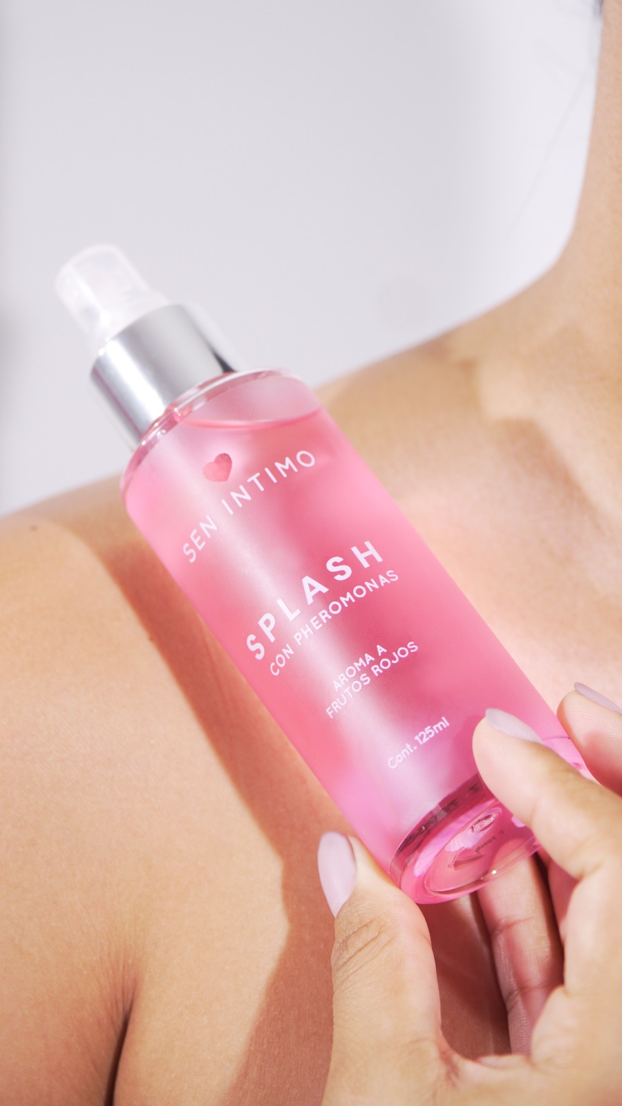 Splash Con Pheromonas Frutos Rojos X 125 mL Sen Intimo.
